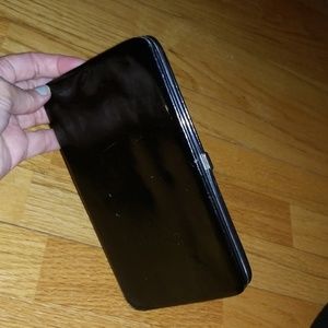 BLACK PARENT HINGED WALLET